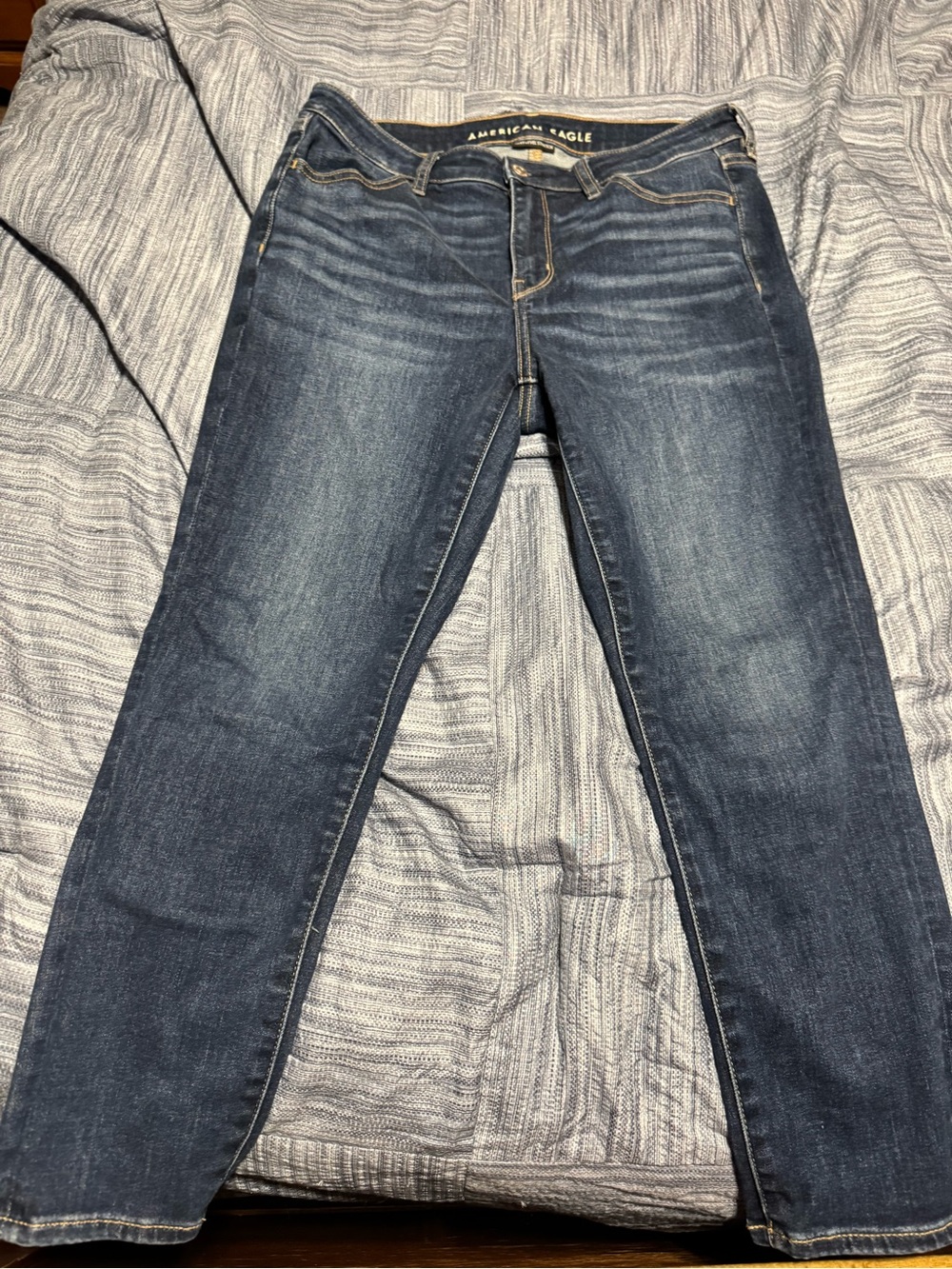 American Eagle Outfitters Women's Dark Blue High-Rise Jeggings